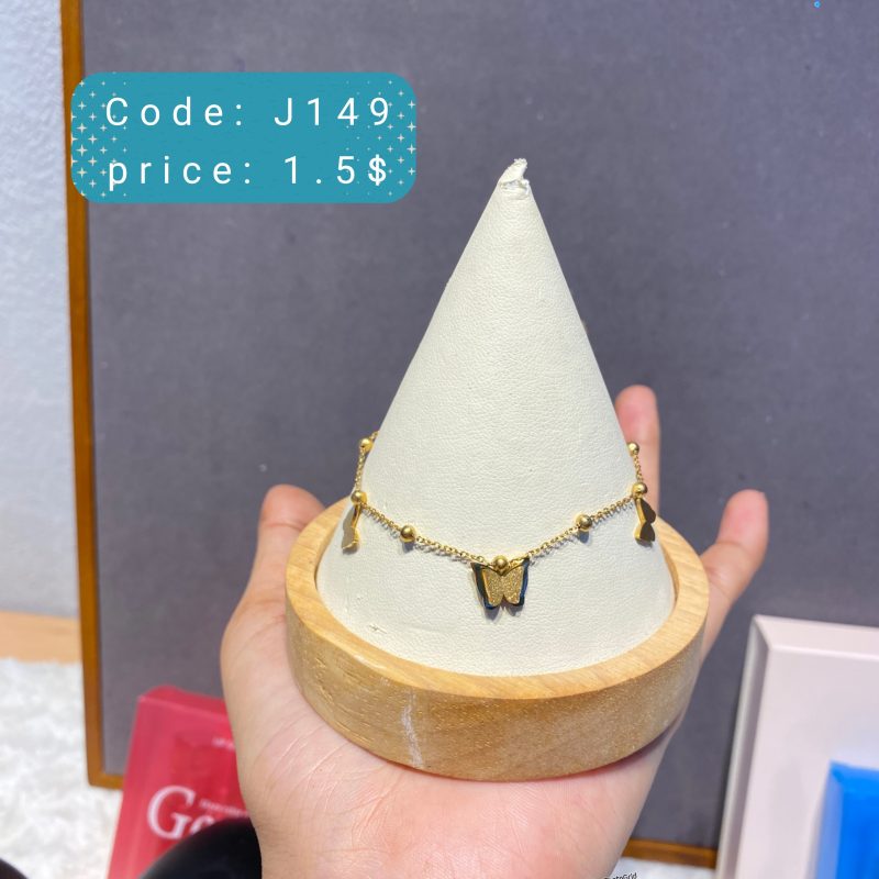J149